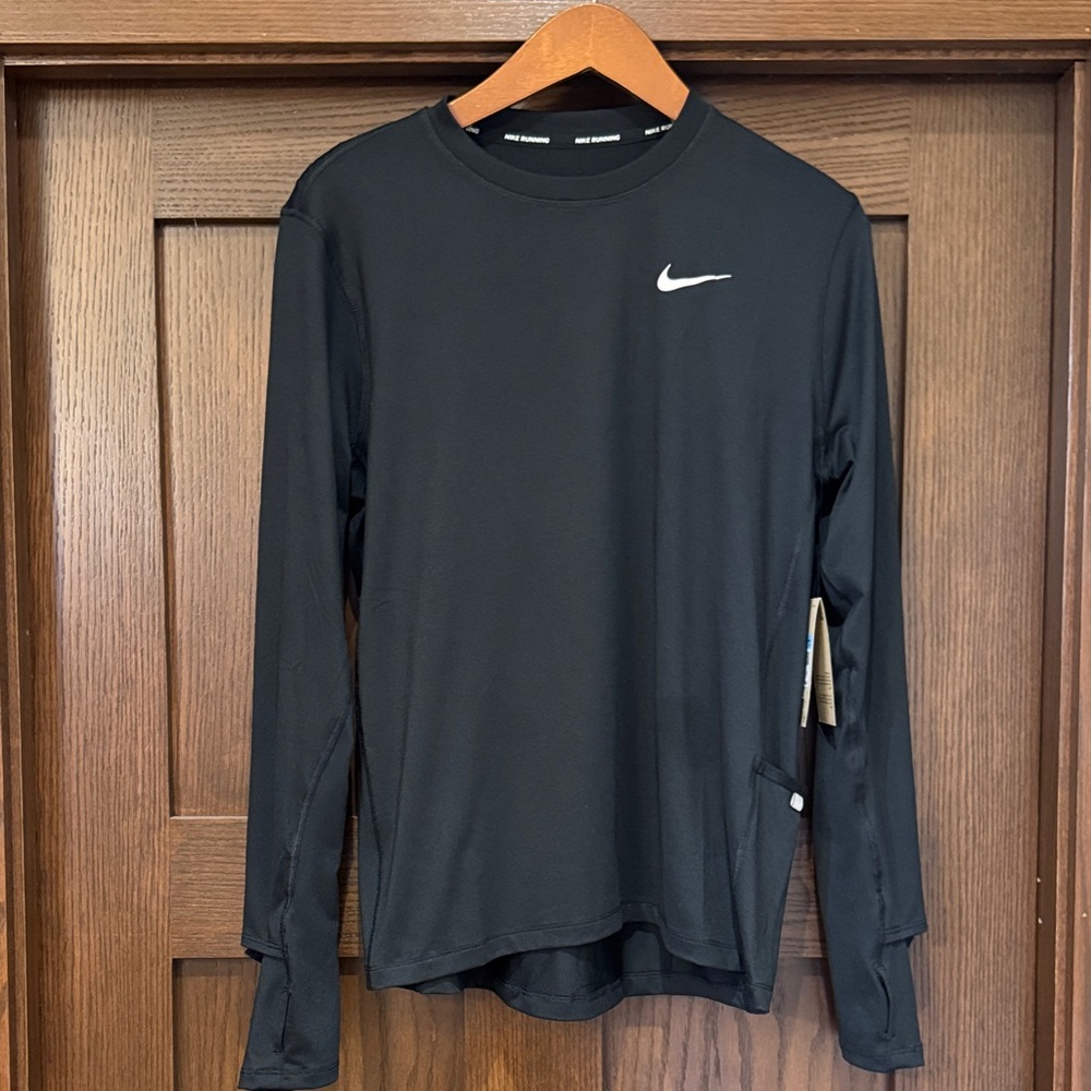 NWT Nike Running Top—Size Medium